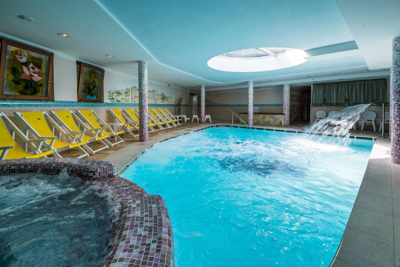 Hotel Rosa Degli Angeli Пейо Фонти Экстерьер фото